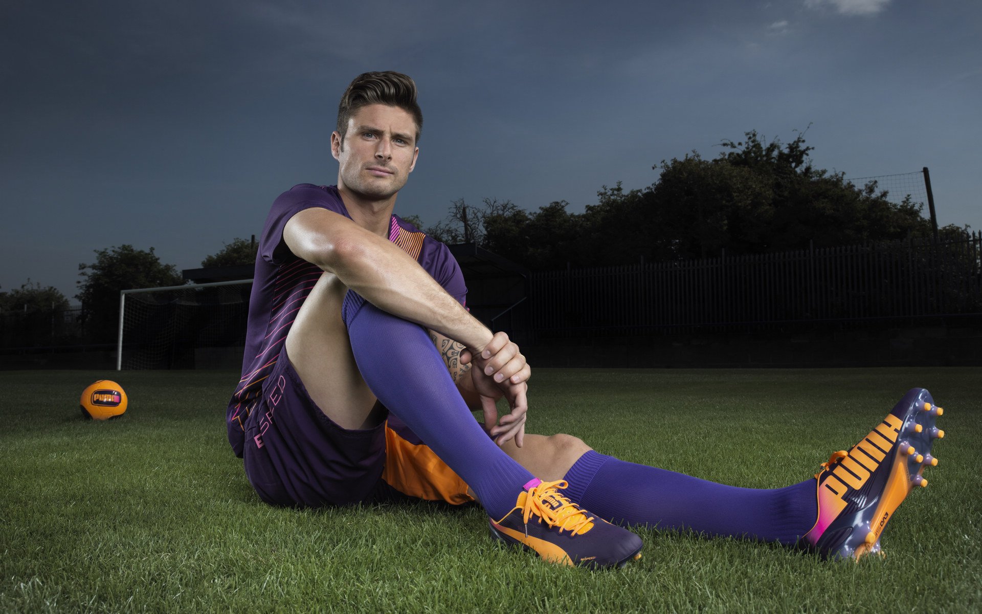 曼城依旧强势，4-1大胜多特，福登与哈兰德继续高效进攻，福登 曼联